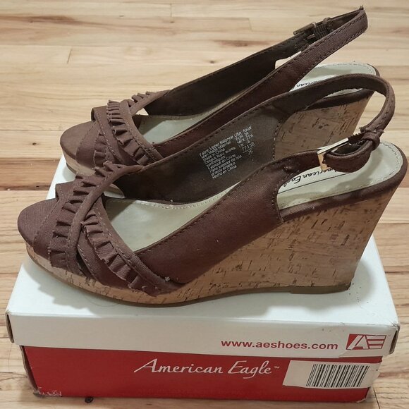 American Eagle Brown Wedge Sandals - Picture 3 of 7